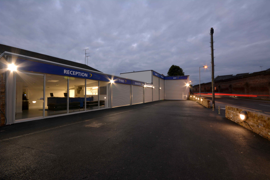 Universal Tyres Chelmsford