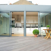 Courtyard-looking-towards-Kitchen